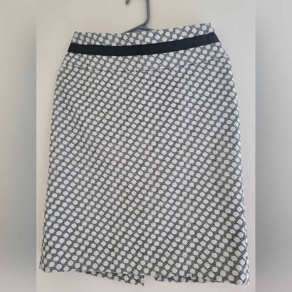 Short Skirt black and cream The limited